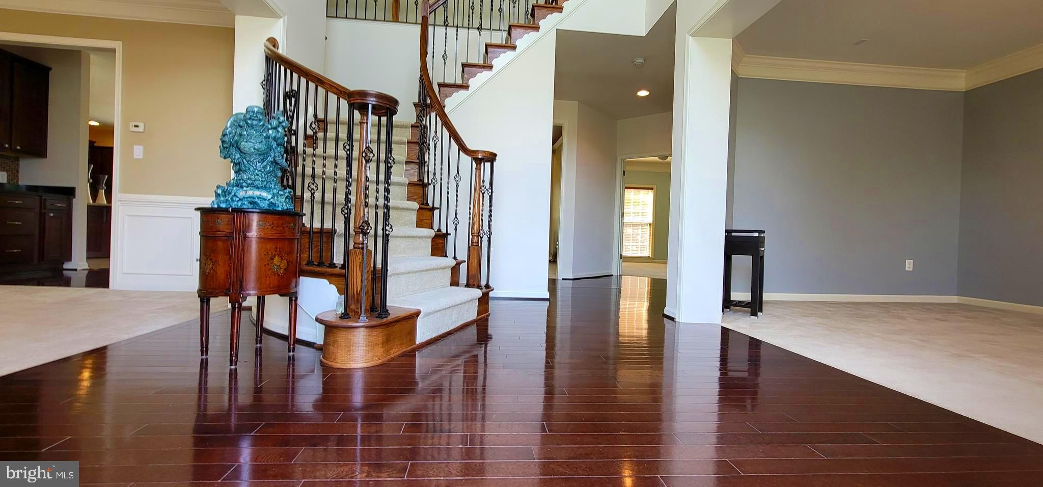 WINSBURY - Residential