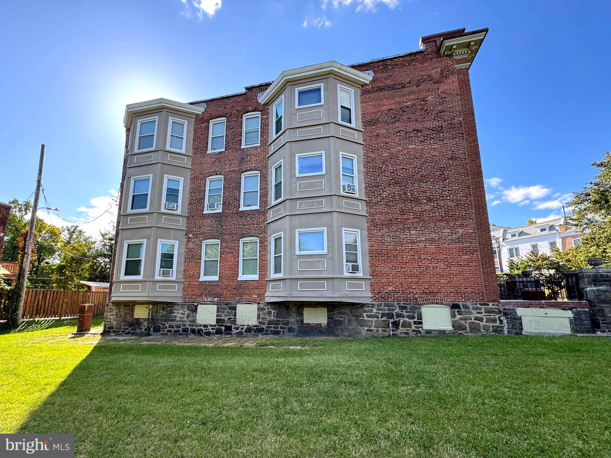 RESERVOIR HILL - Commercial Sale