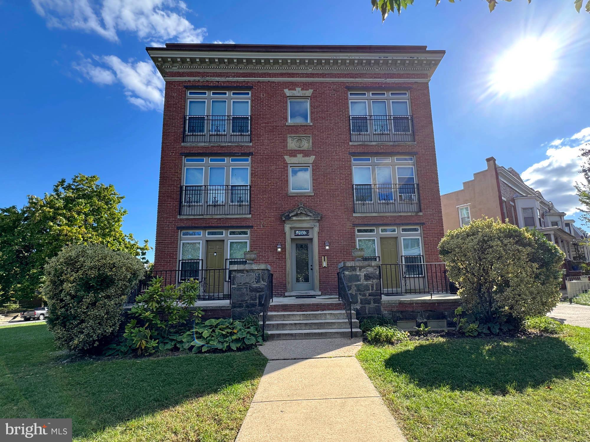 RESERVOIR HILL - Commercial Sale