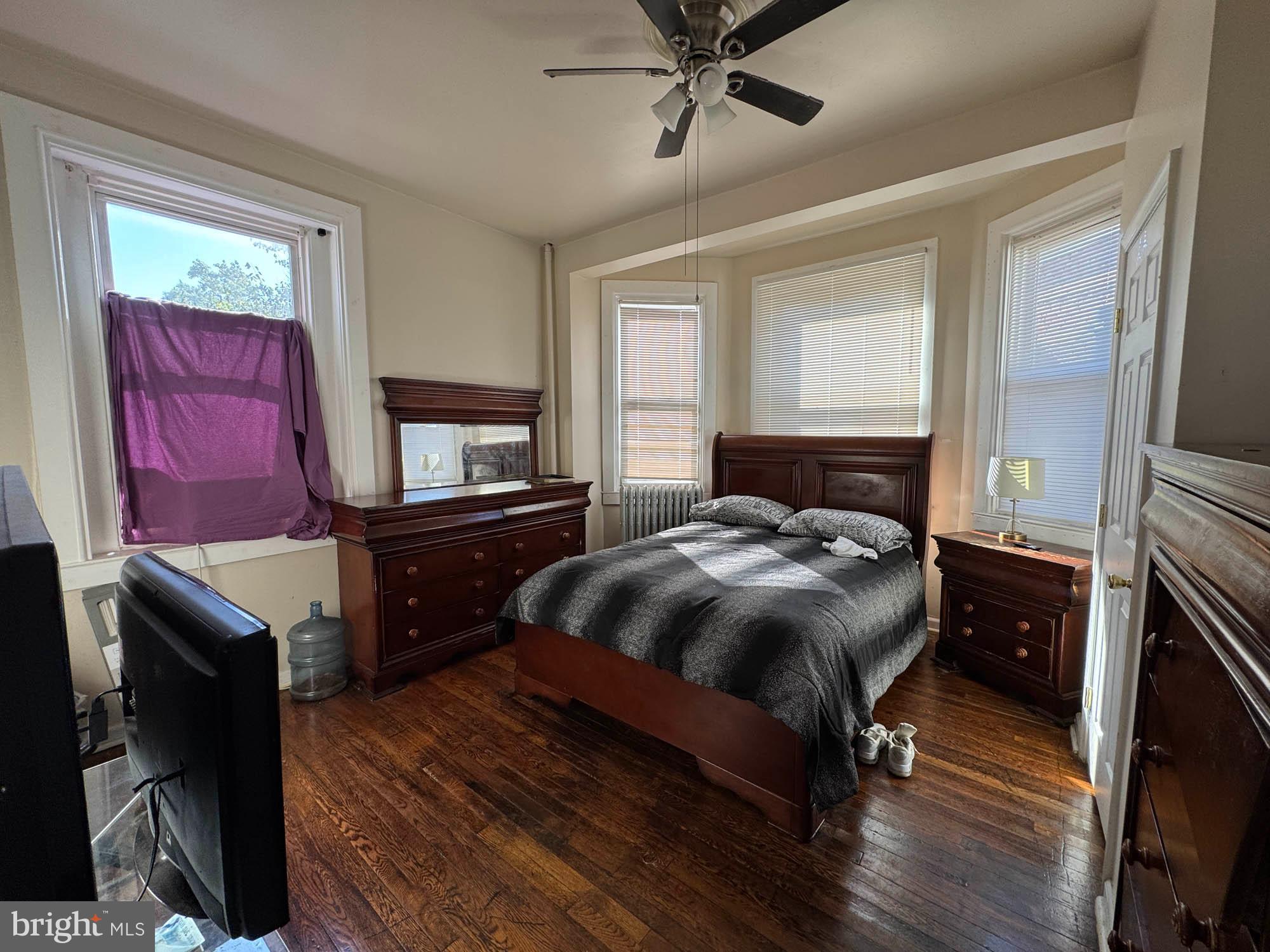 RESERVOIR HILL - Commercial Sale
