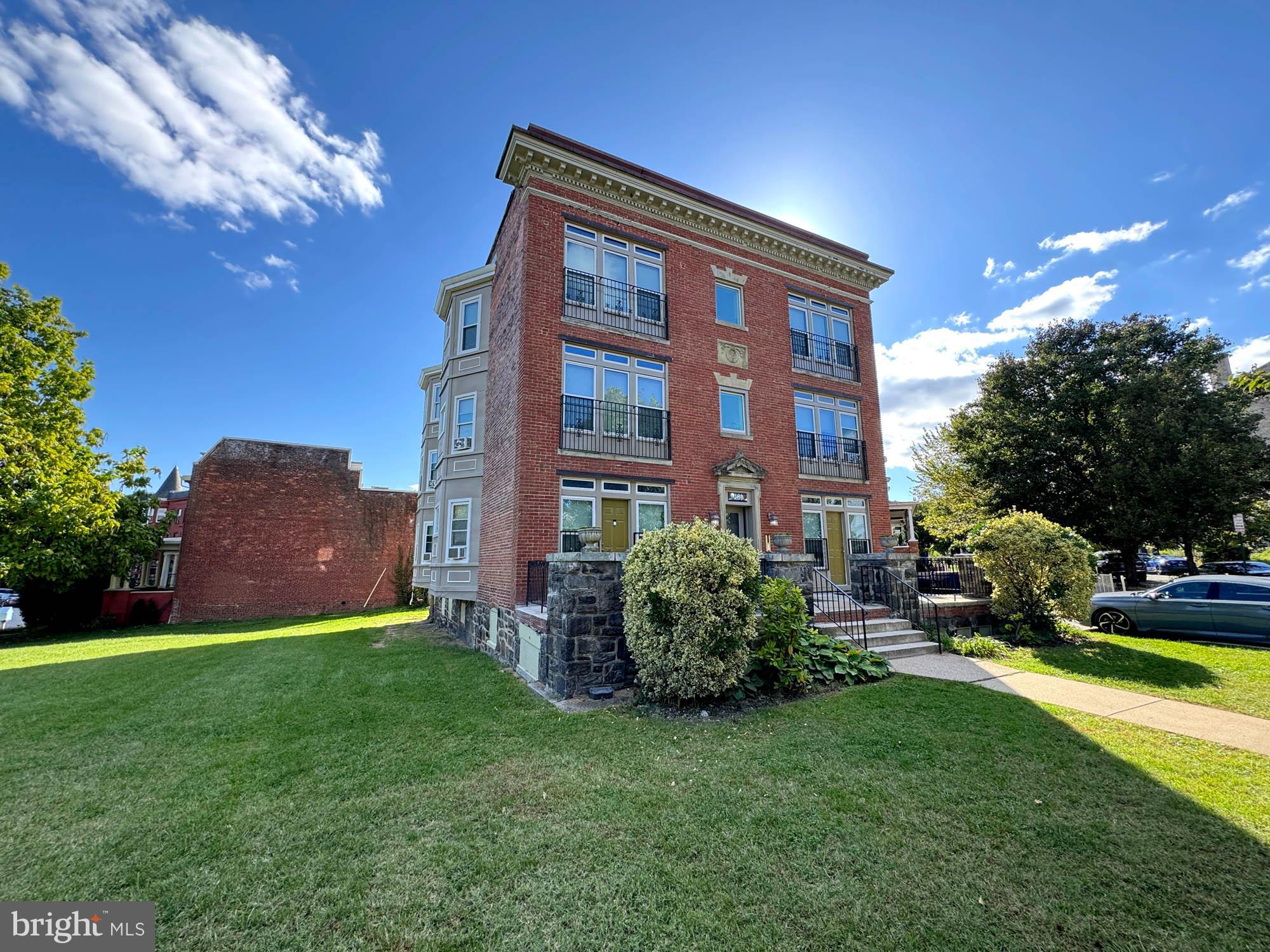 RESERVOIR HILL - Commercial Sale