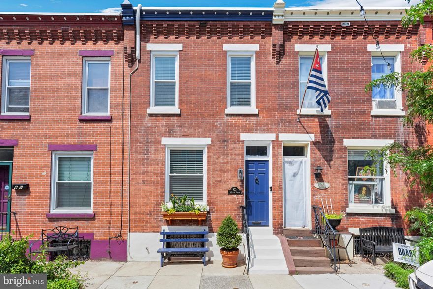 Absolutely stunning, pristine and perfect new listing on a quiet and friendly Fairmount block.   Welcome to 872 N. Bailey St. totally restored and upgraded to perfection with wonderful curb appeal. This 2 bedroom - 1.5 bath home has incredible attention to detail, original hardwood floors throughout, lots of naturally restored woodwork, many custom built-ins and was tastefully done with the finest choices.   1st level:  A handsome brick façade with a cedar copper lined flower box introduces you to the main living area.  Completely open with a huge custom window allowing wonderful amounts of natural light, the most gorgeous restored heart pine hardwood floors, exposed brick wall, built in shelving and original moldings. 
The all-new kitchen area is well proportioned, sizable and stunning with all custom 42-inch cabinetry, large island with tastefully done quartz countertops, handsome backsplash and a striking appliance package.   Just off the kitchen area is a designer-like powder room and a mud room with wainscoting, a built-in bench and a wall mounted hat stand.  A French door leads you to a gorgeous private brick garden with all new natural cedar fencing – the perfect area for dining Al Fresco.   2nd Level – Delightful and originally restored oak staircase introduces you to the next level where you will find a light filled front bedroom with 2 large windows, deep closet with custom built ins and storage above.  Sizable middle bedroom with wainscoting surround, decent sized closet and built in book shelving.  All new and elegant spa bath with custom herringbone tile, expansive Carrera marble vanity, designer tile flooring, matte gold fixtures and a built-in medicine cubby.  Basement – Mechanicals, washer/dryer, lots of storage and custom shelving.  This is an absolutely stunning home that was well thought out by the current owners with lots of time and effort.   The finest materials, surfaces and color combinations really make it something special.  The Fairmount neighborhood is adjacent to the Philadelphia Museum of Art, Franklin Institute, Rodin Museum & Barnes Foundation. This home is located in a great area within walking distance of many local cafés and parks.  The block is awesome with year-round Edison bistro lighting.  Who will be the next lucky owner?  Schedule your private tour today.
