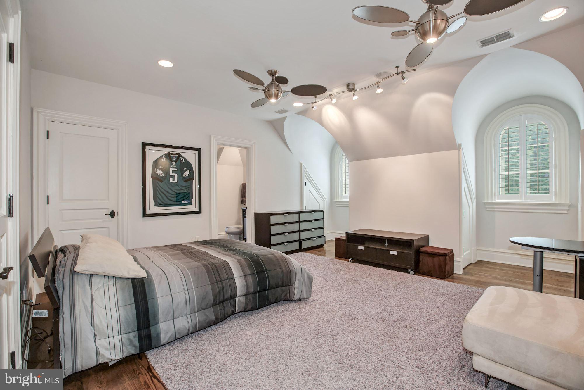 GARFIELD PARK - Residential