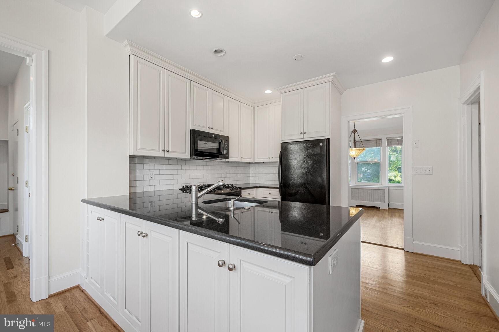 CHEVY CHASE TERRACE - Residential