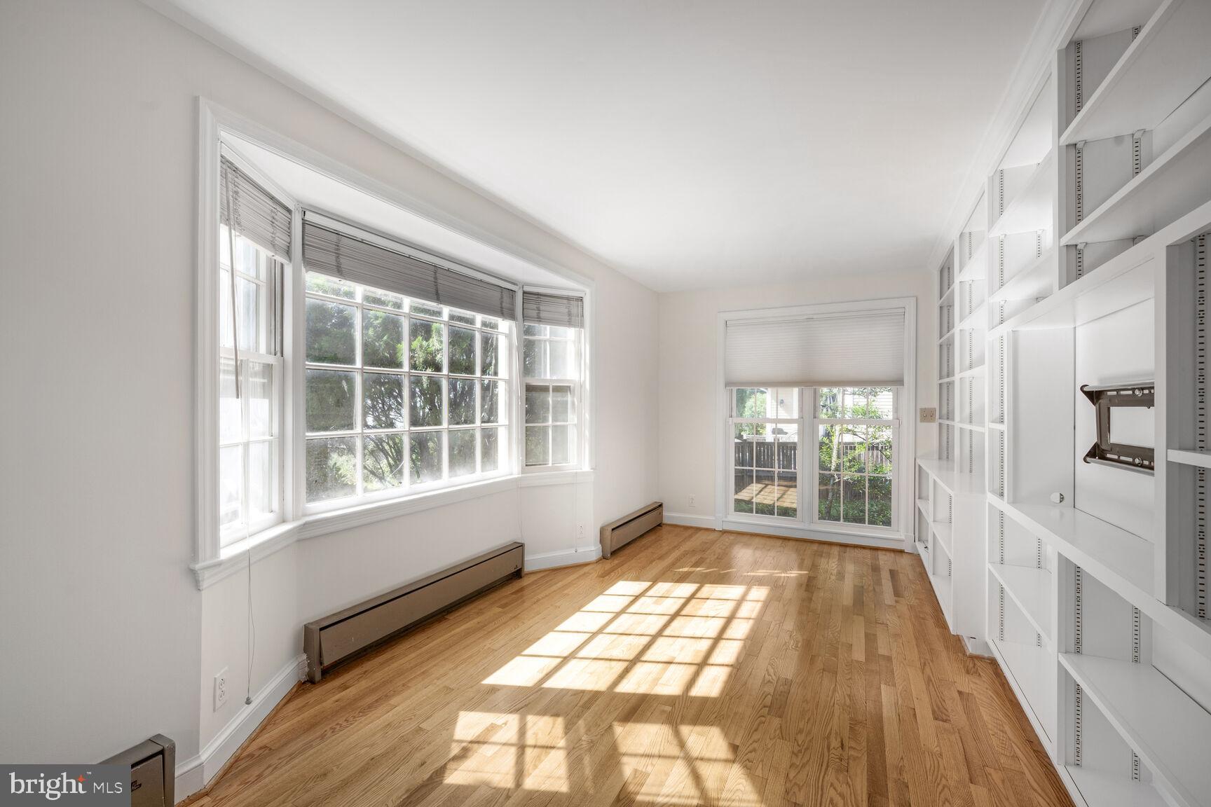 CHEVY CHASE TERRACE - Residential