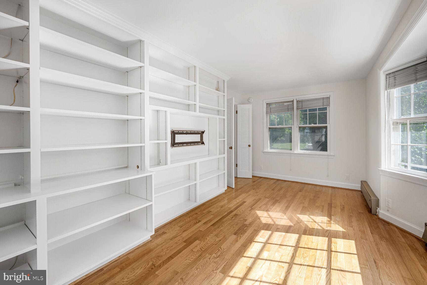 CHEVY CHASE TERRACE - Residential