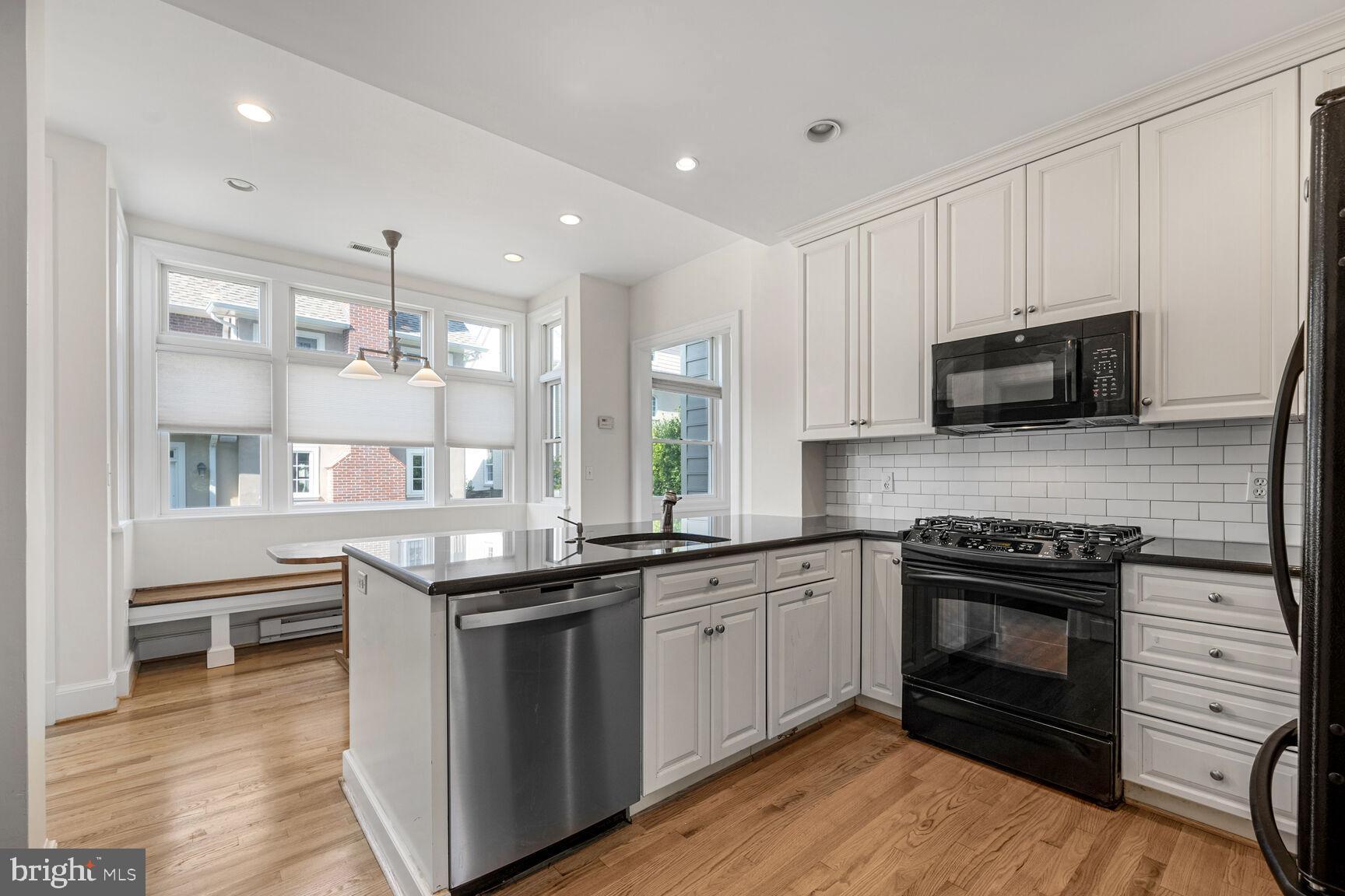 CHEVY CHASE TERRACE - Residential