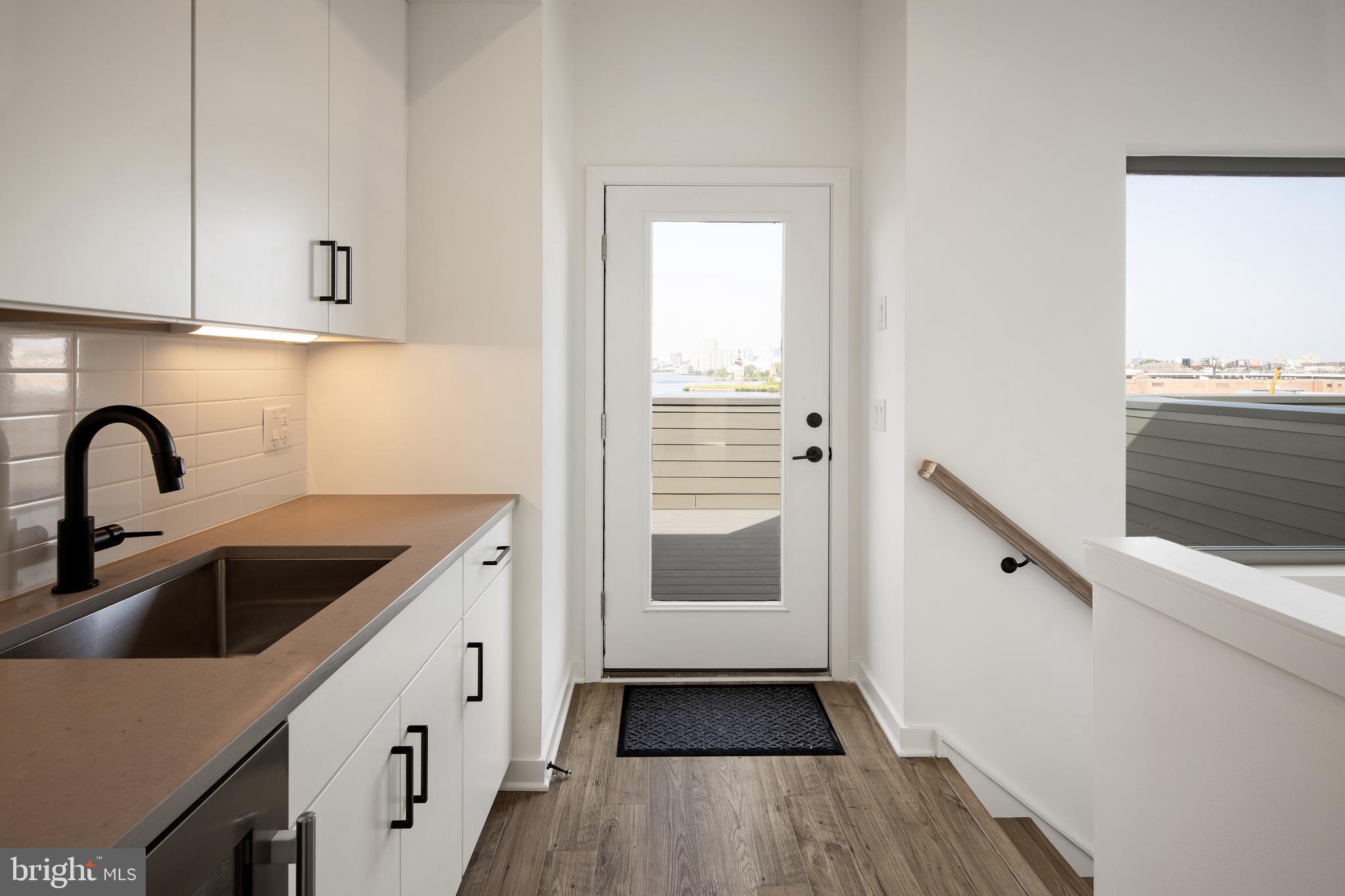 NORTHBANK - Residential