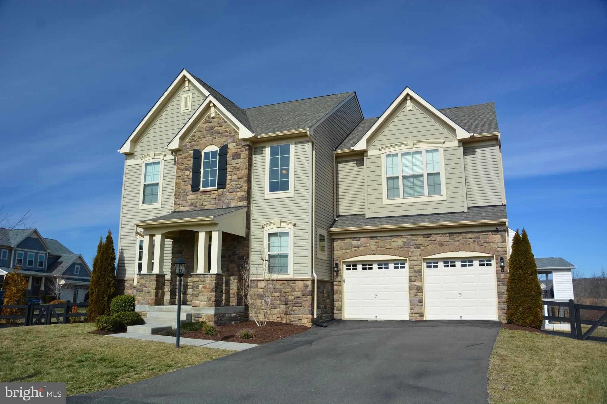WULF CREST - Residential