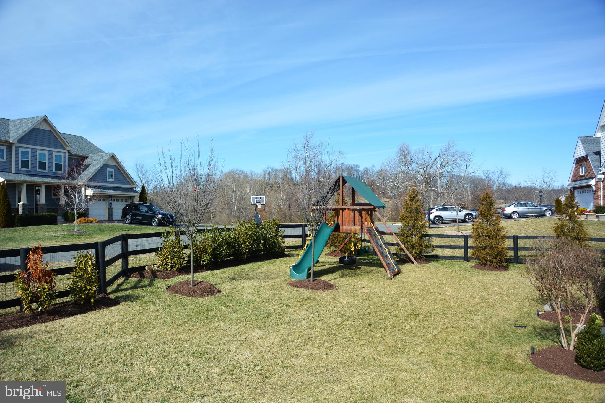 WULF CREST - Residential