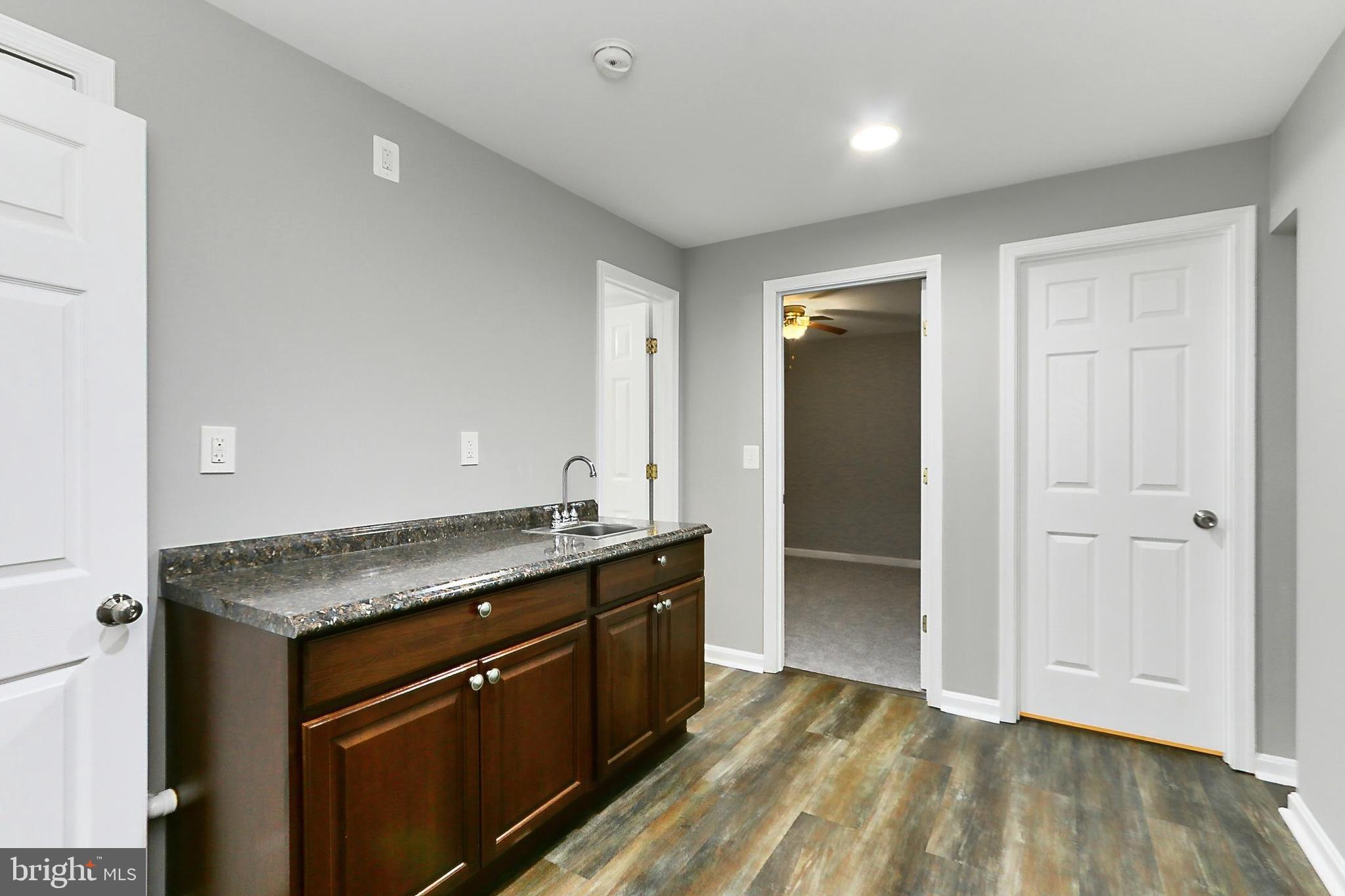 RIPPON LANDING - Residential