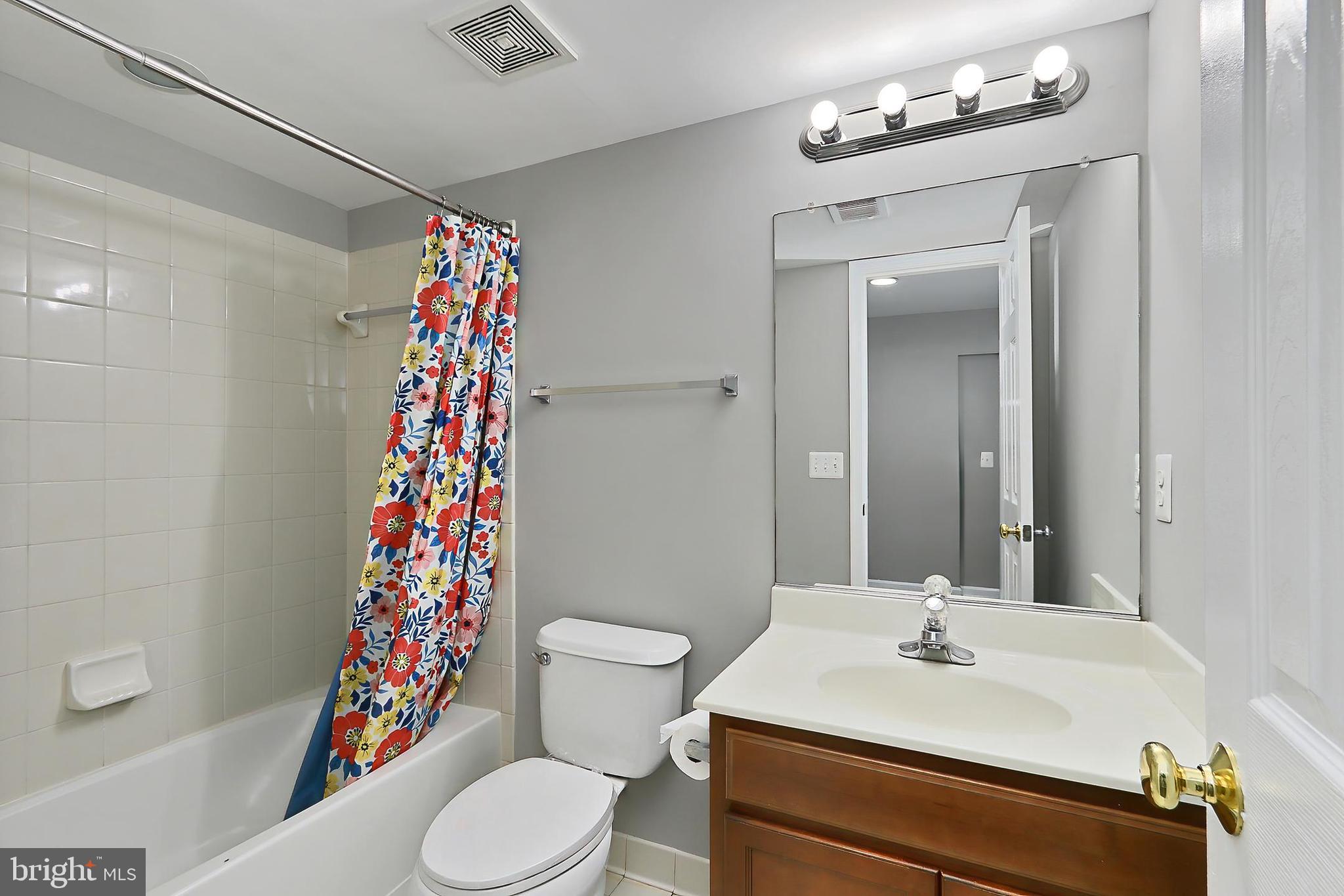 RIPPON LANDING - Residential