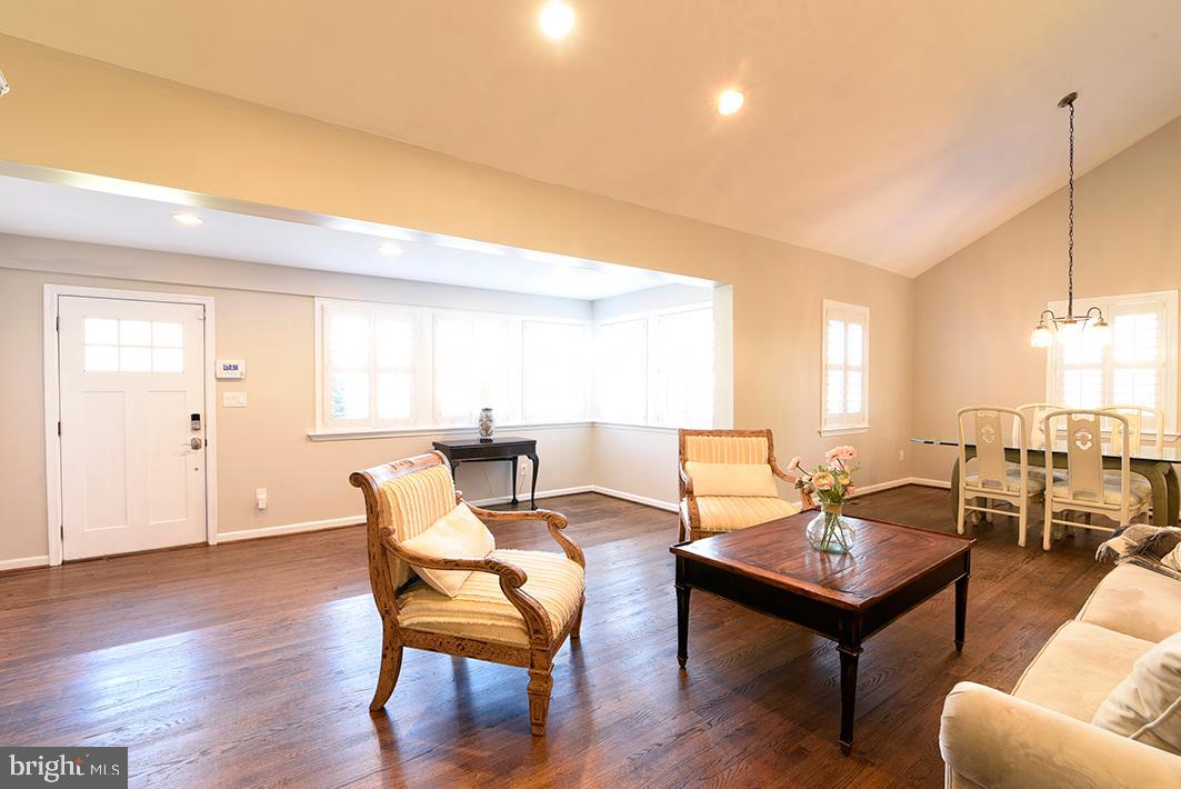 HILLSMERE ESTATES - Residential