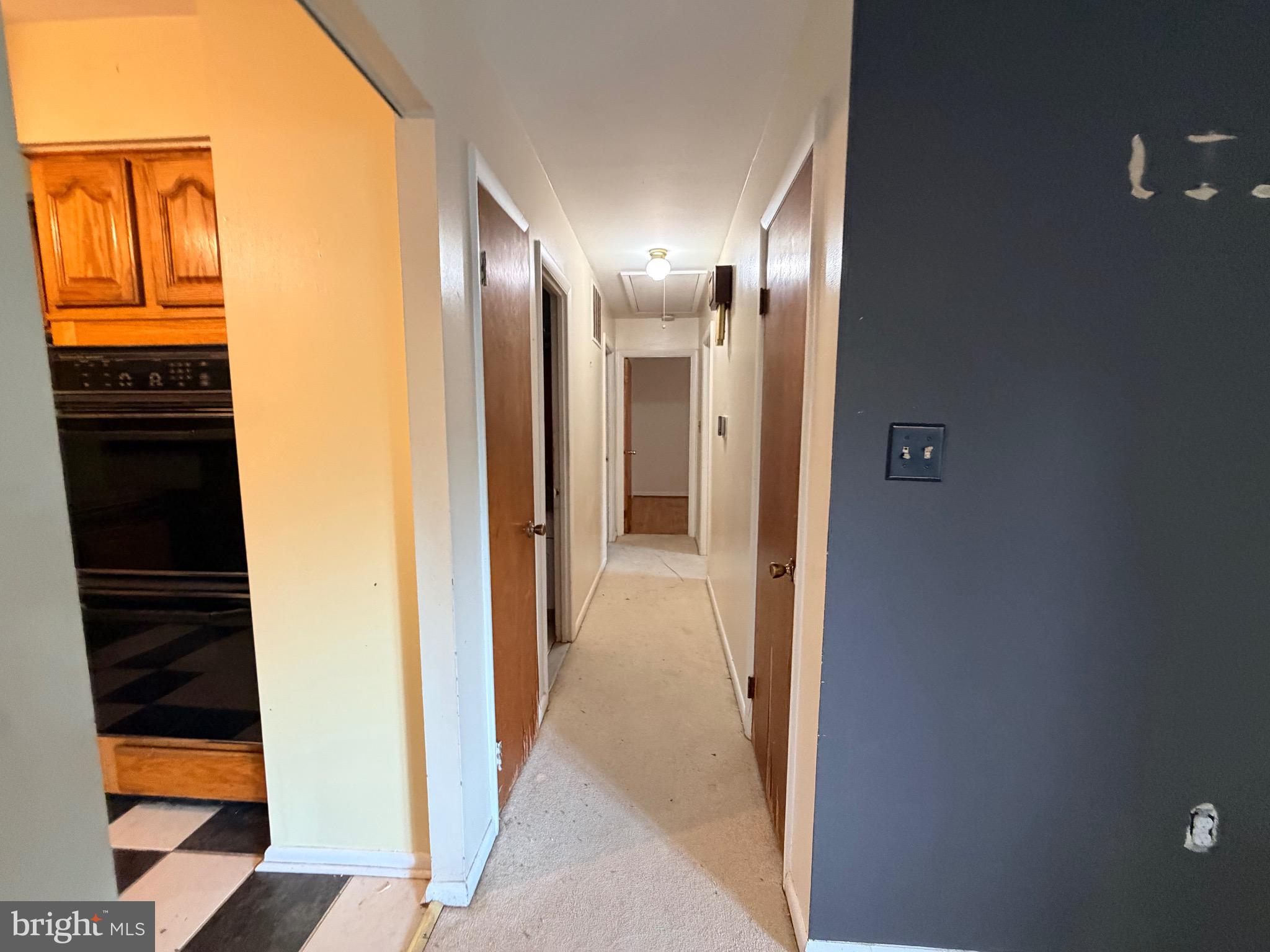 CLINTON HILLS - Residential