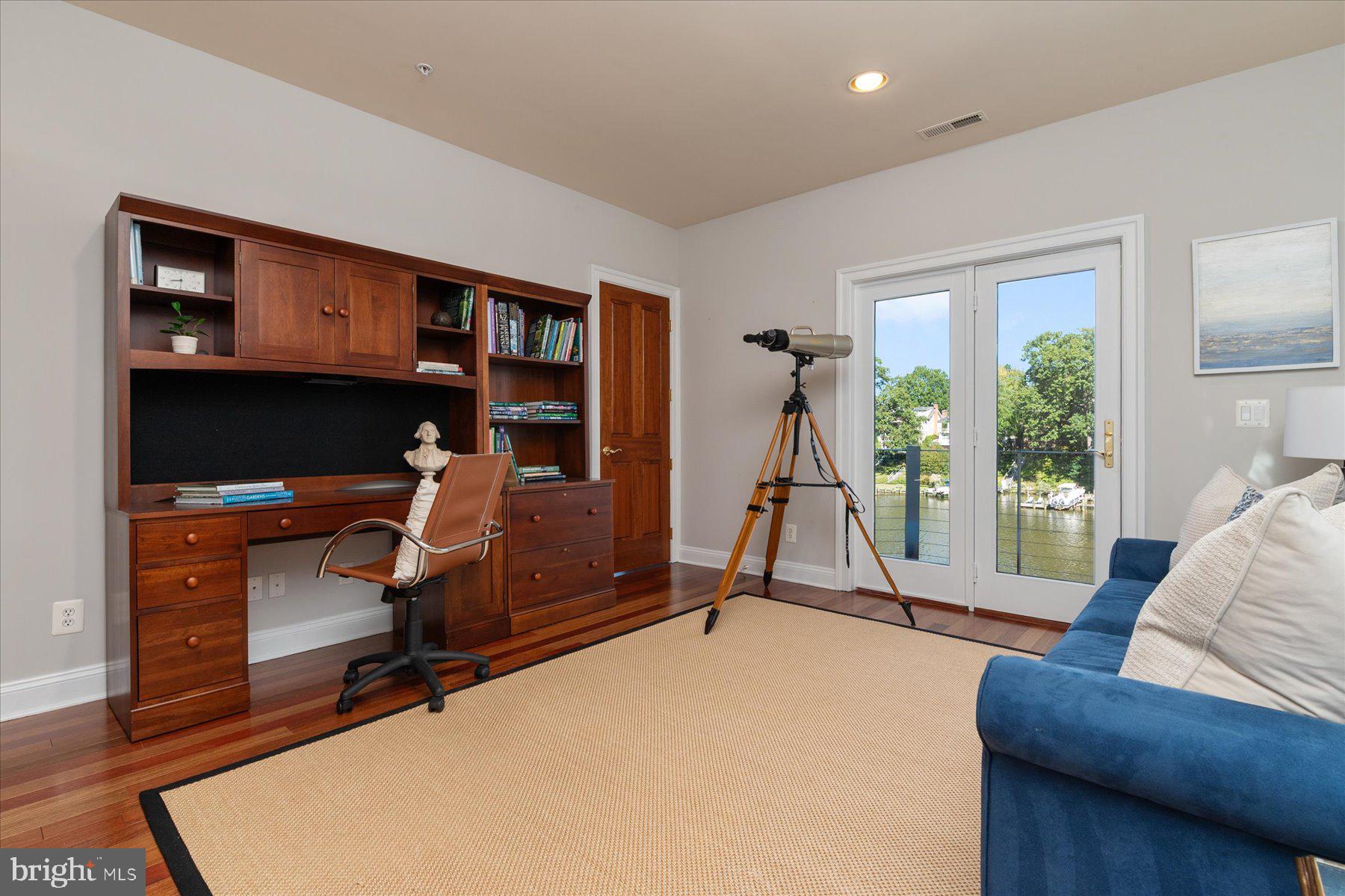 TRUXTON HEIGHTS - Residential