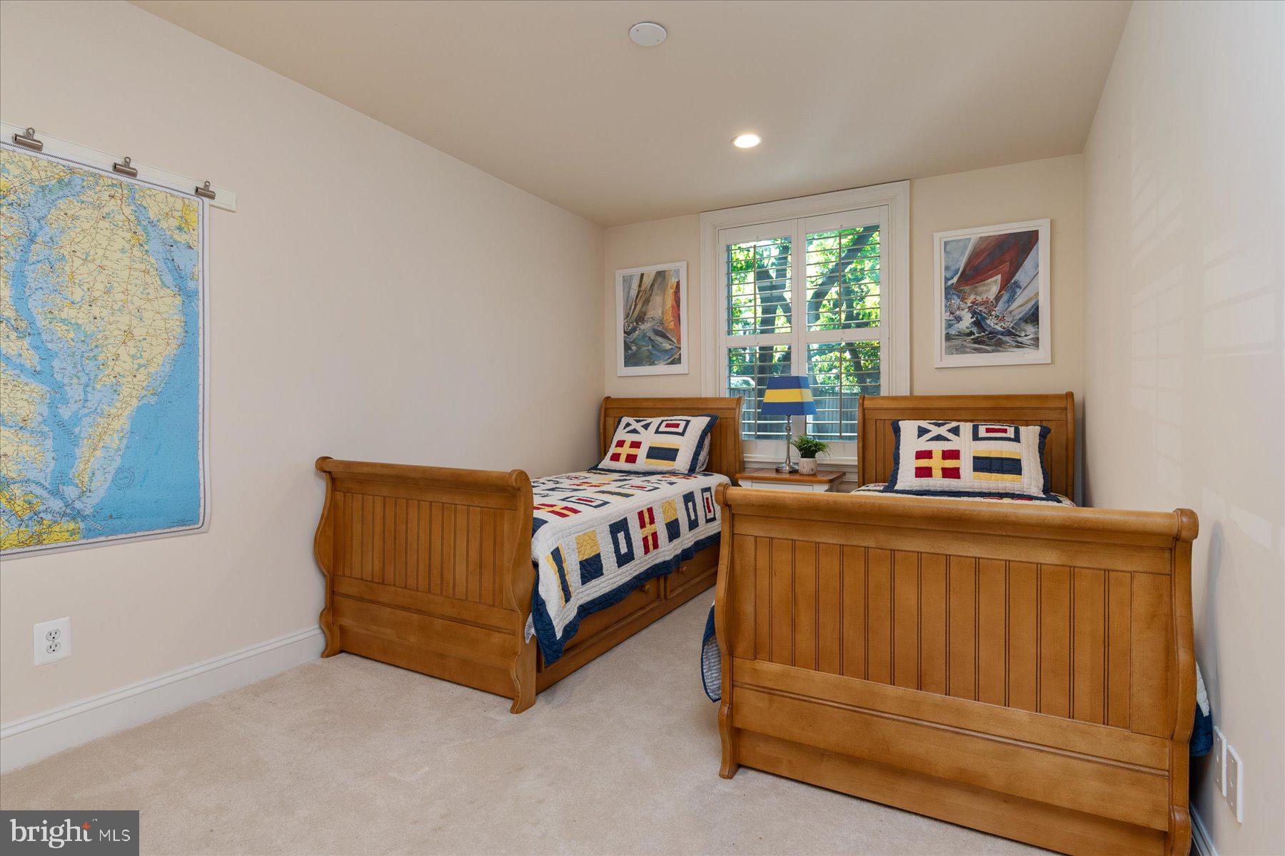 TRUXTON HEIGHTS - Residential