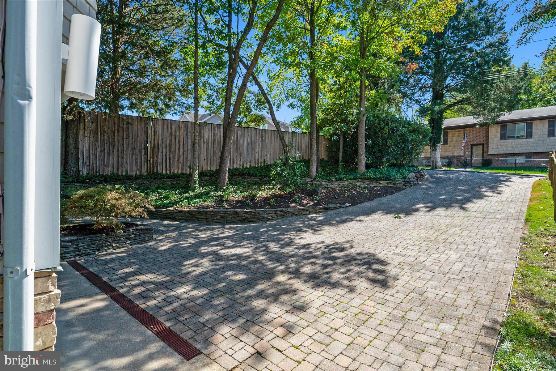 TRUXTON HEIGHTS - Residential