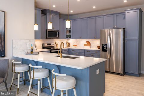 Condo For Sale - 9956A Count Fleet Crescent<br/> Howard County, LAUREL, MD 20723