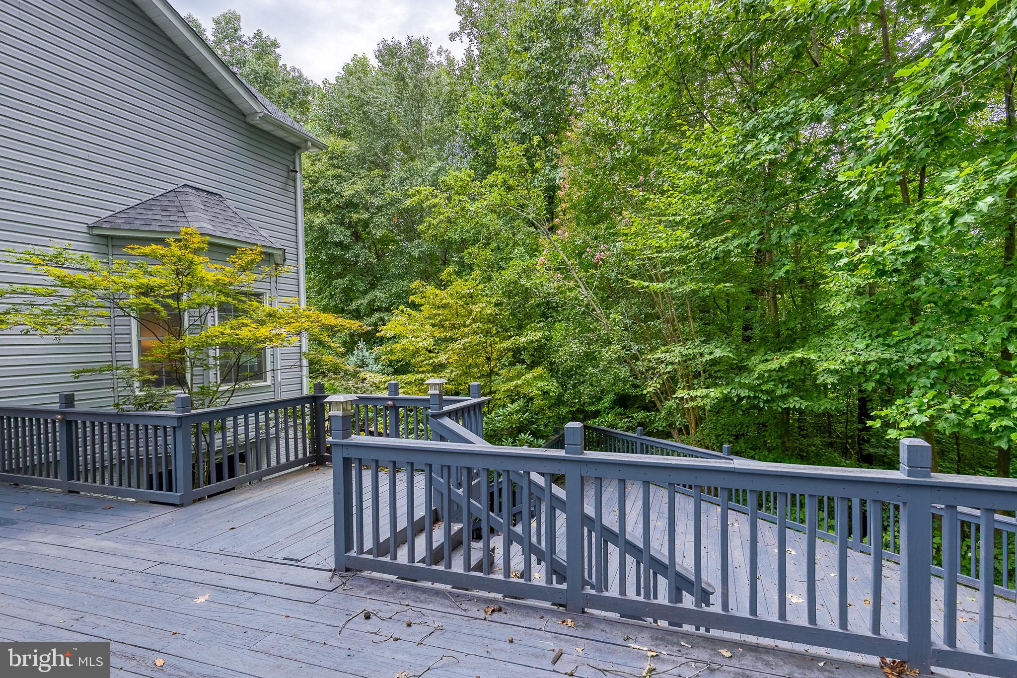 LAKE WHIPPOORWILL - Residential