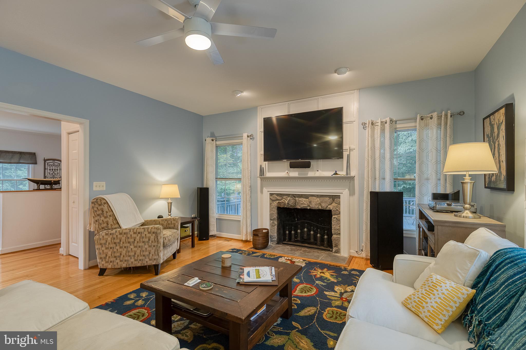 LAKE WHIPPOORWILL - Residential