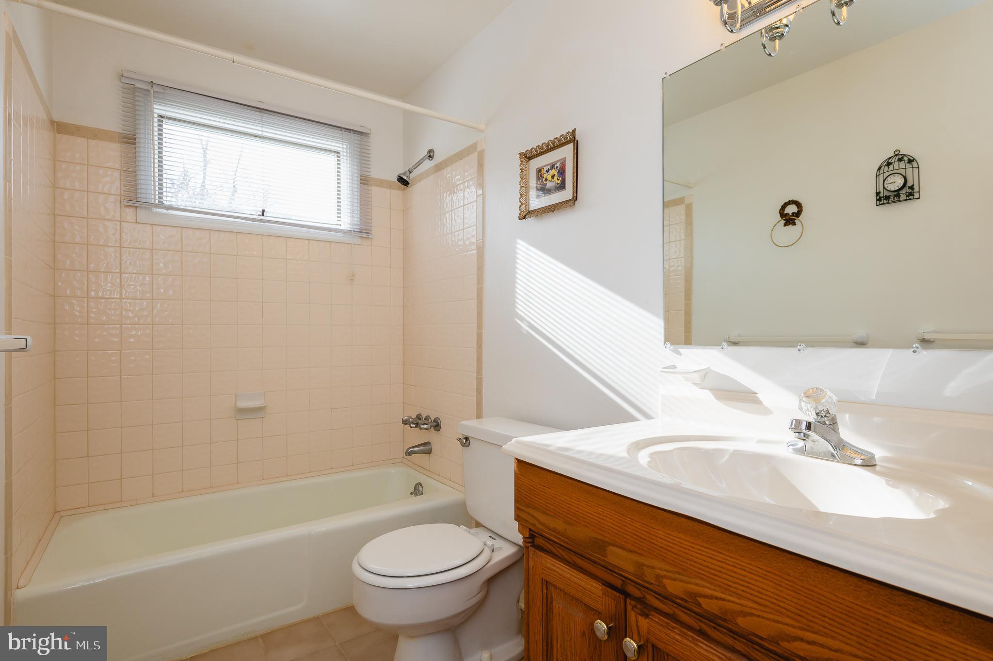 HARFORD FARMS - Residential