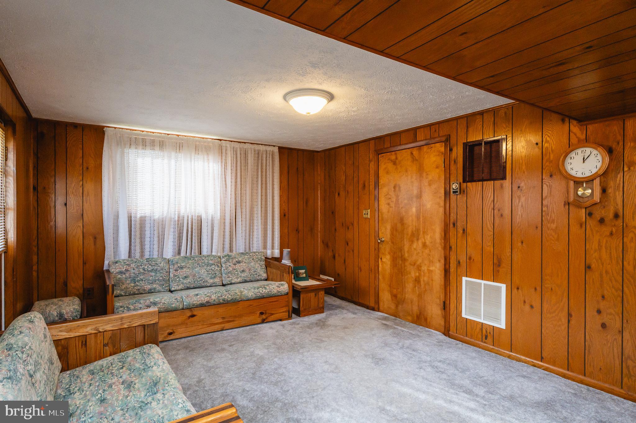 HARFORD FARMS - Residential