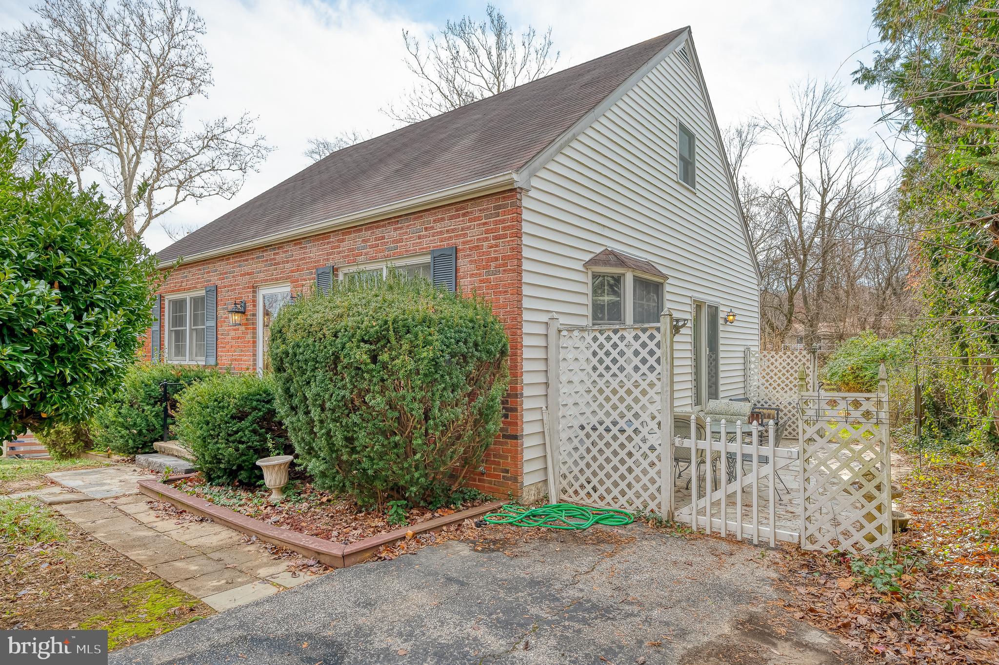 HARFORD FARMS - Residential