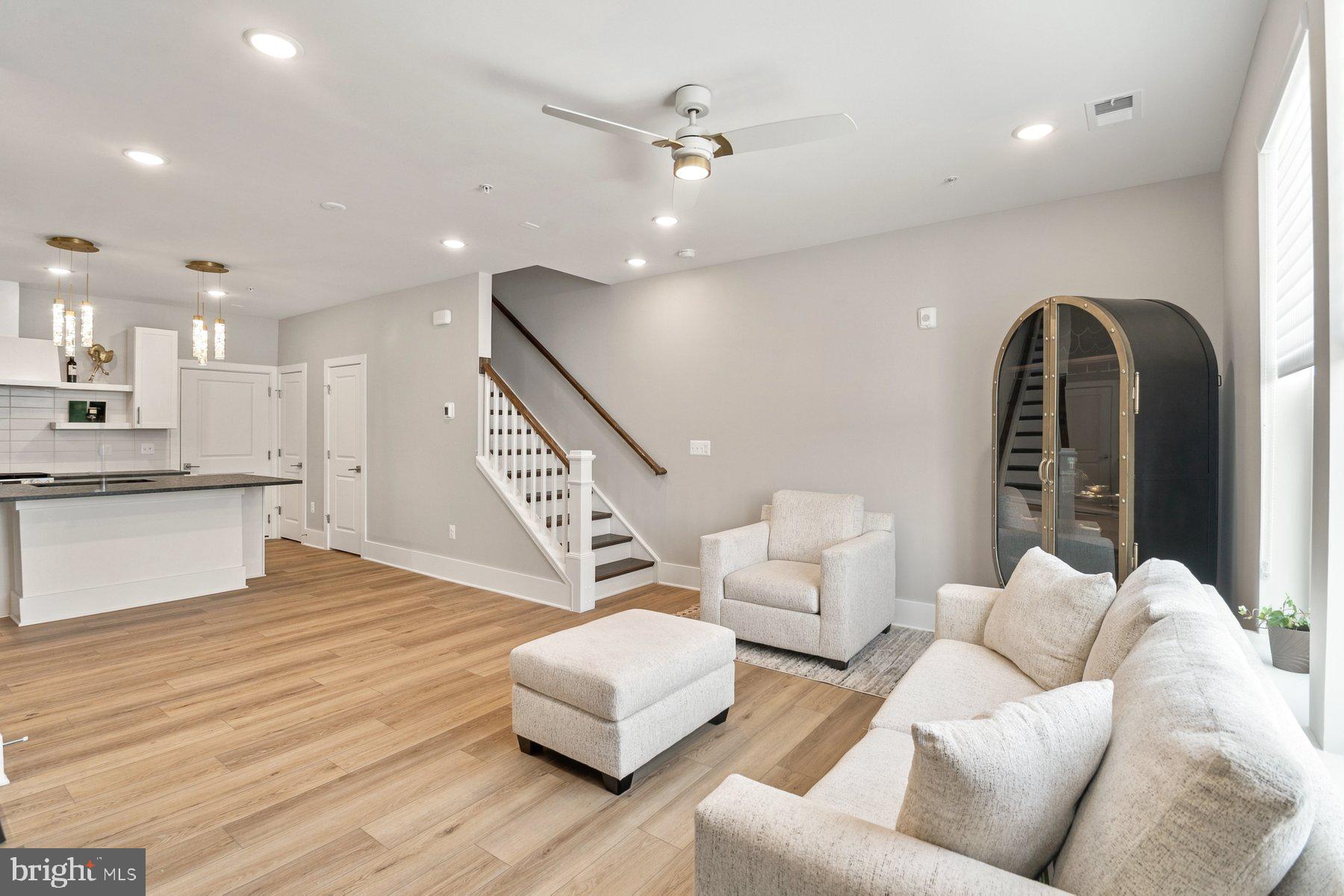2506 W PENINSULA DRIVE 301A