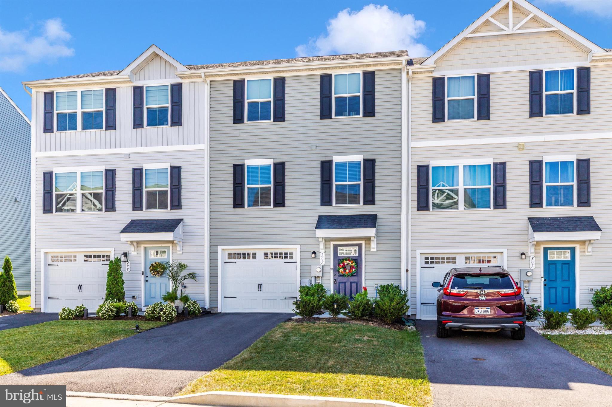 SOUTH BROOK - Residential