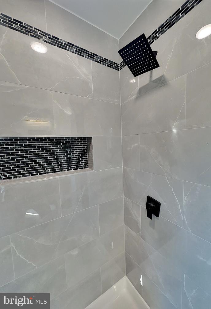 WALTHERSON - Residential