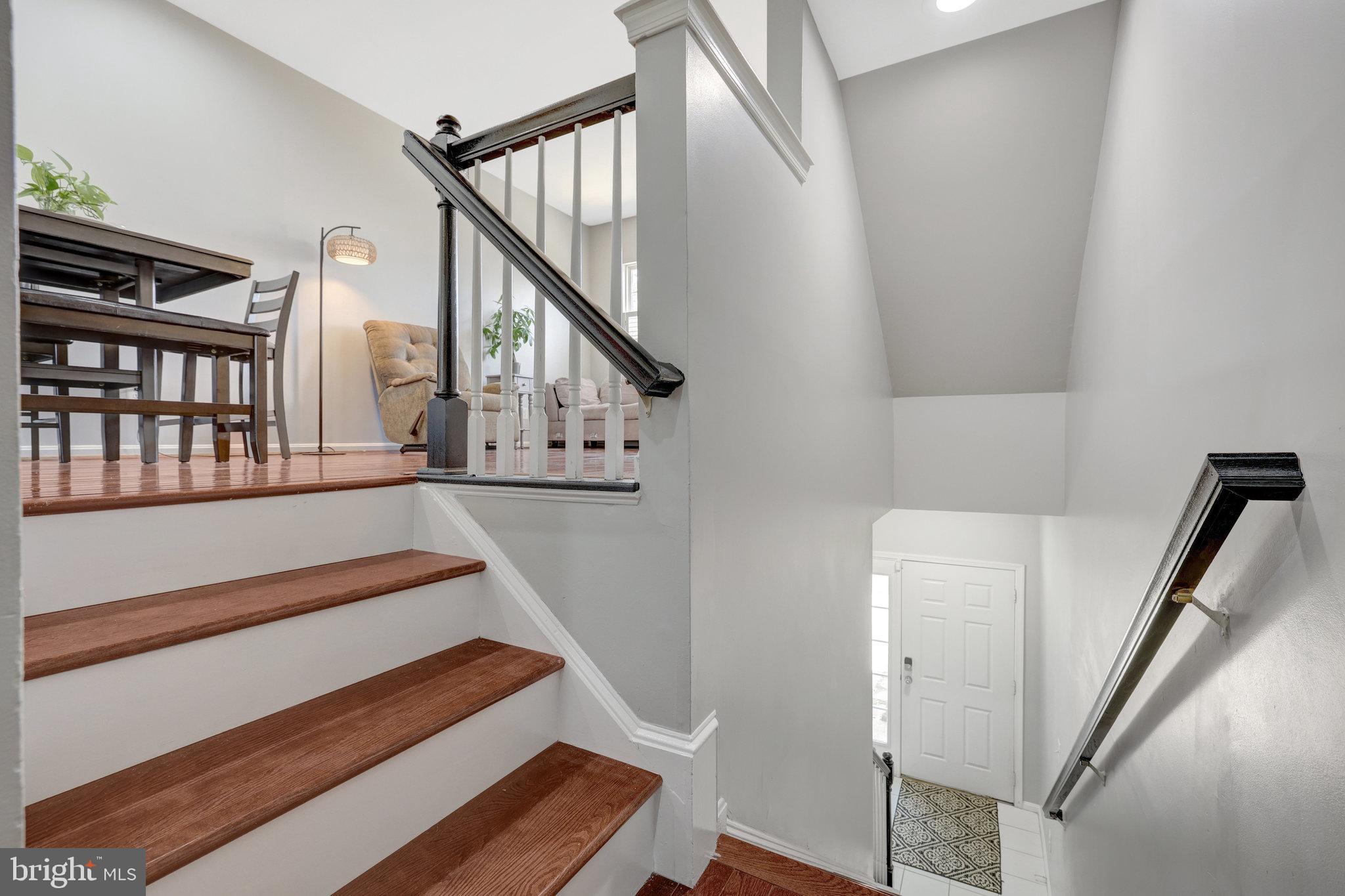 BARR HILL AT INVERNESS - Residential