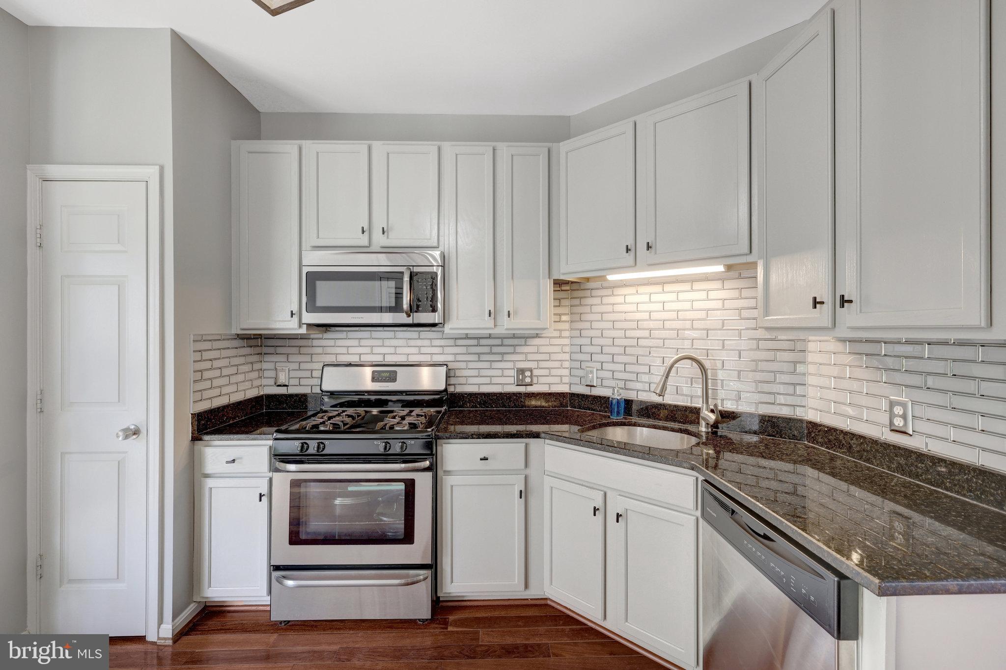 BARR HILL AT INVERNESS - Residential