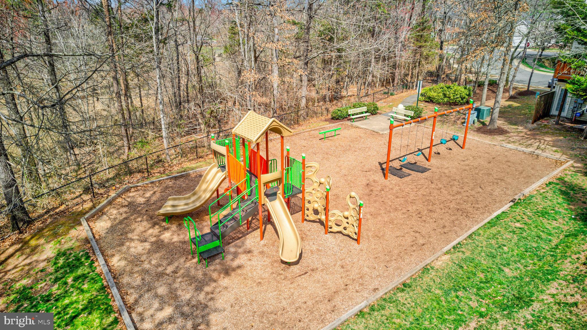 BARR HILL AT INVERNESS - Residential