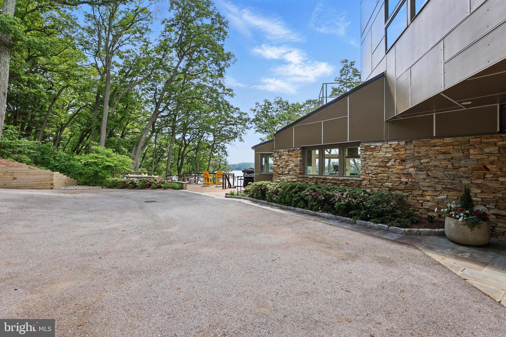 GLEN OBAN - Residential