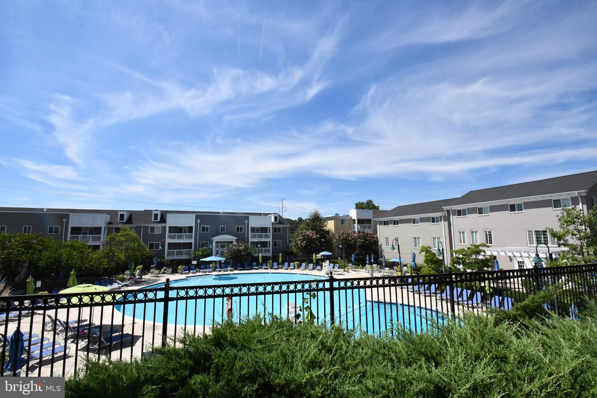 WEST VILLAGE OF SHIRLINGTON - Residential Lease