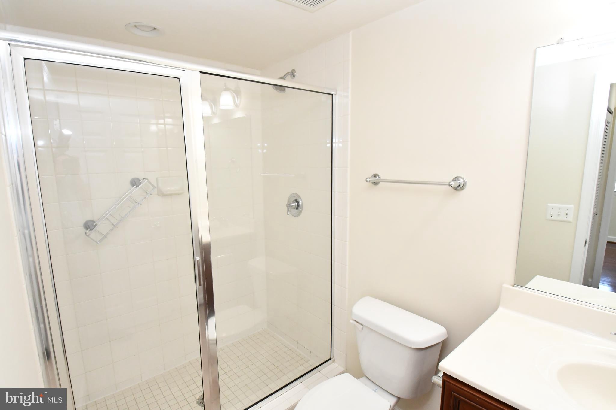 WEST VILLAGE OF SHIRLINGTON - Residential Lease