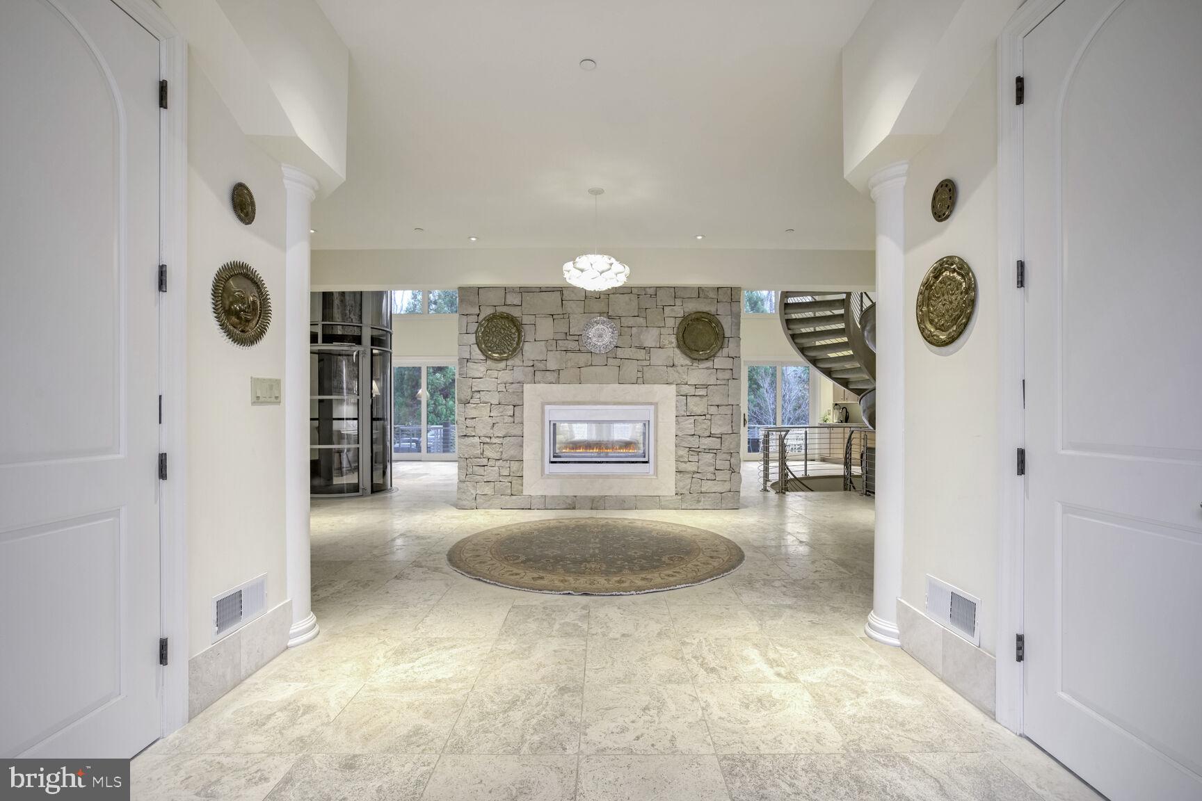 12750 MARYVALE COURT