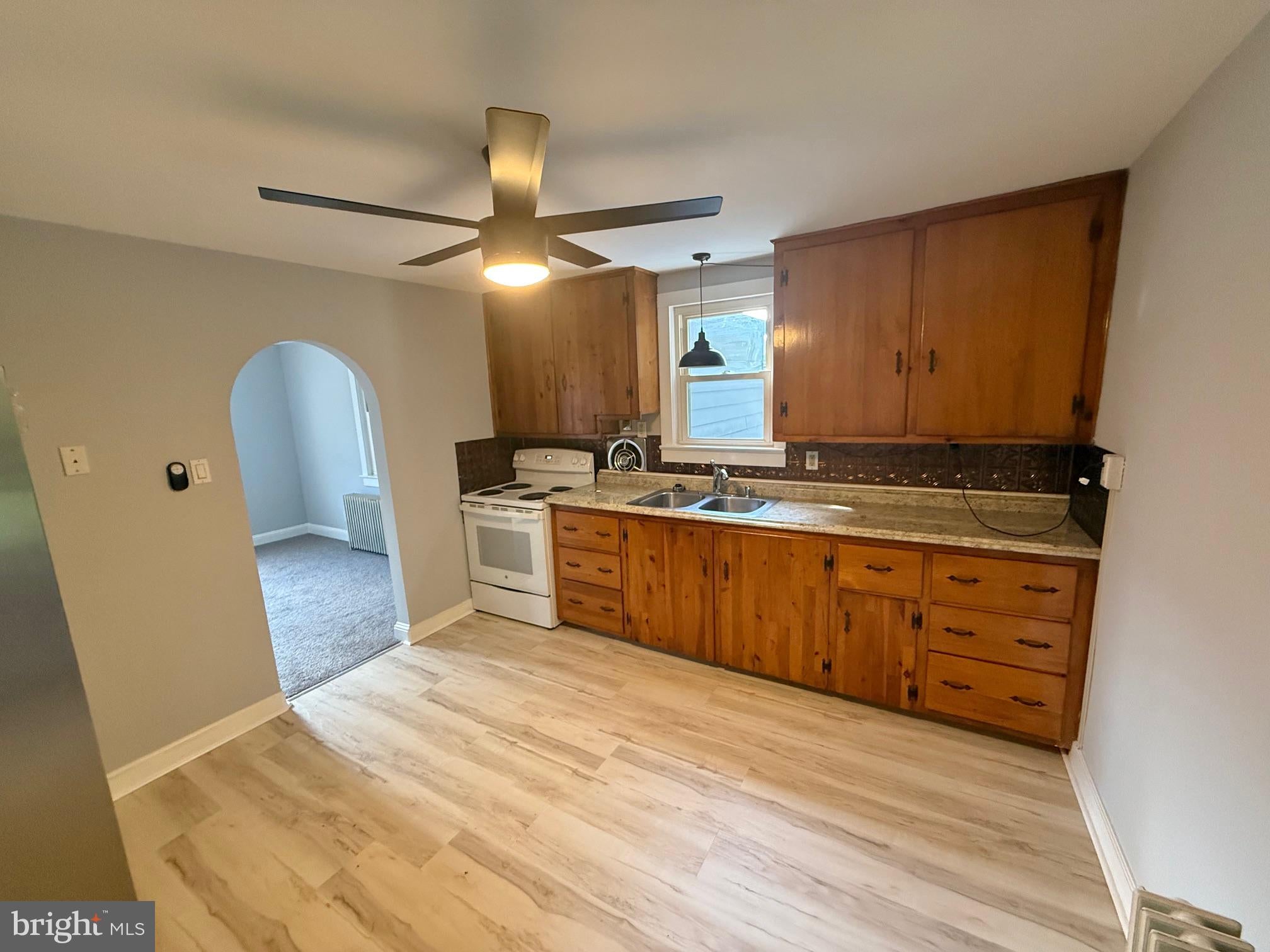 44 1/2 FAIRVIEW AVENUE