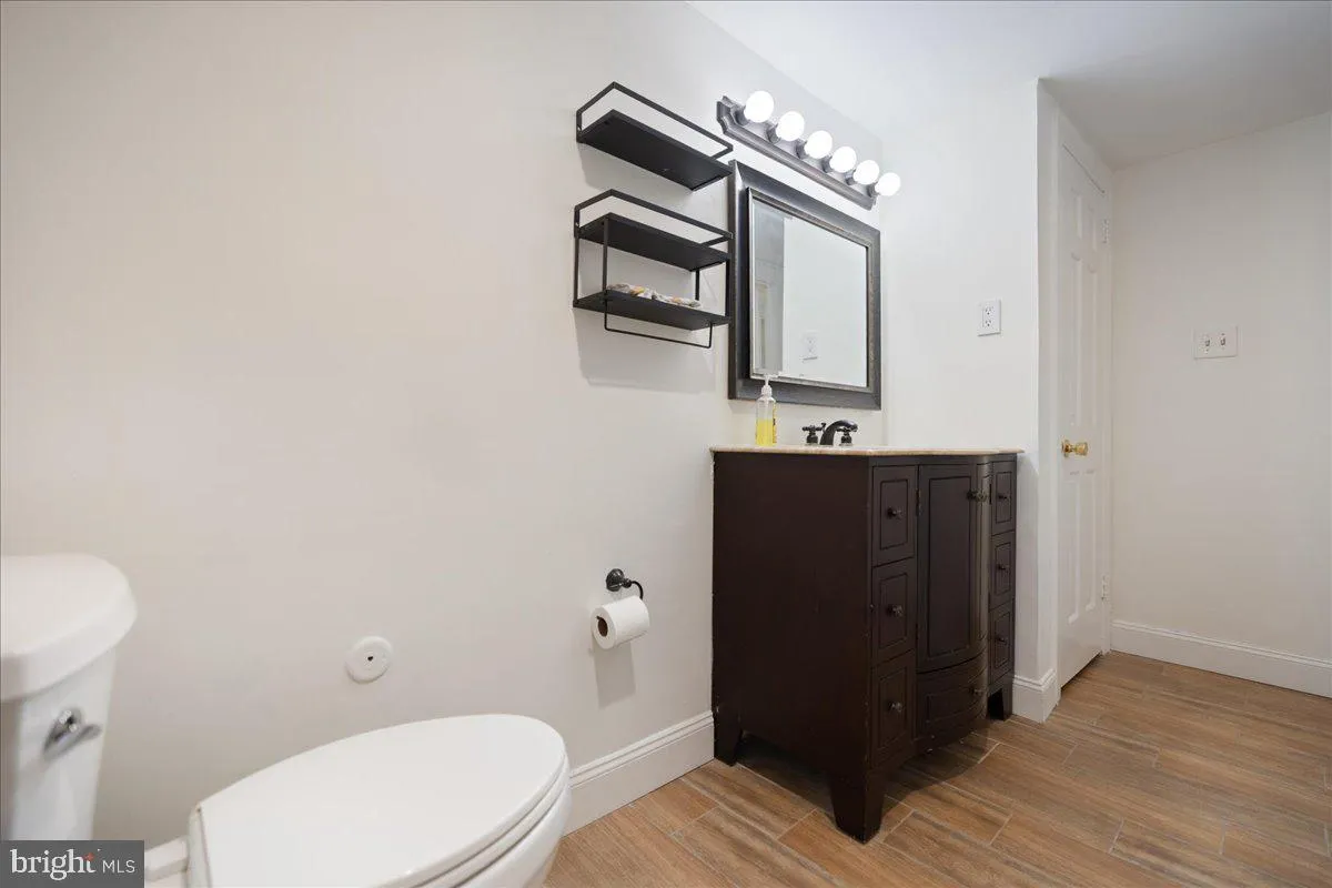 Additional image 40 of 112 Yardley Commons, Yardley, PA 19067