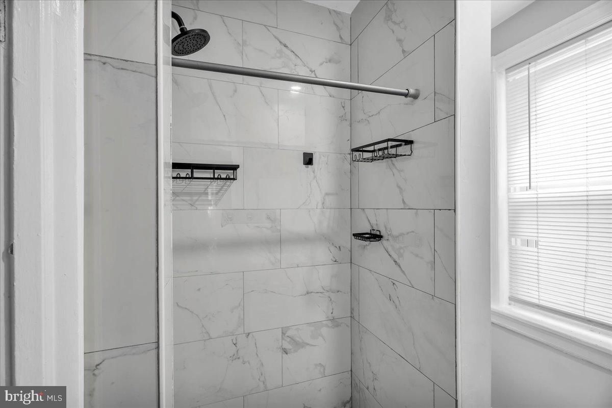 TACONY - Residential