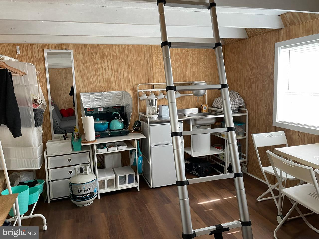 COVE CREEK - Residential