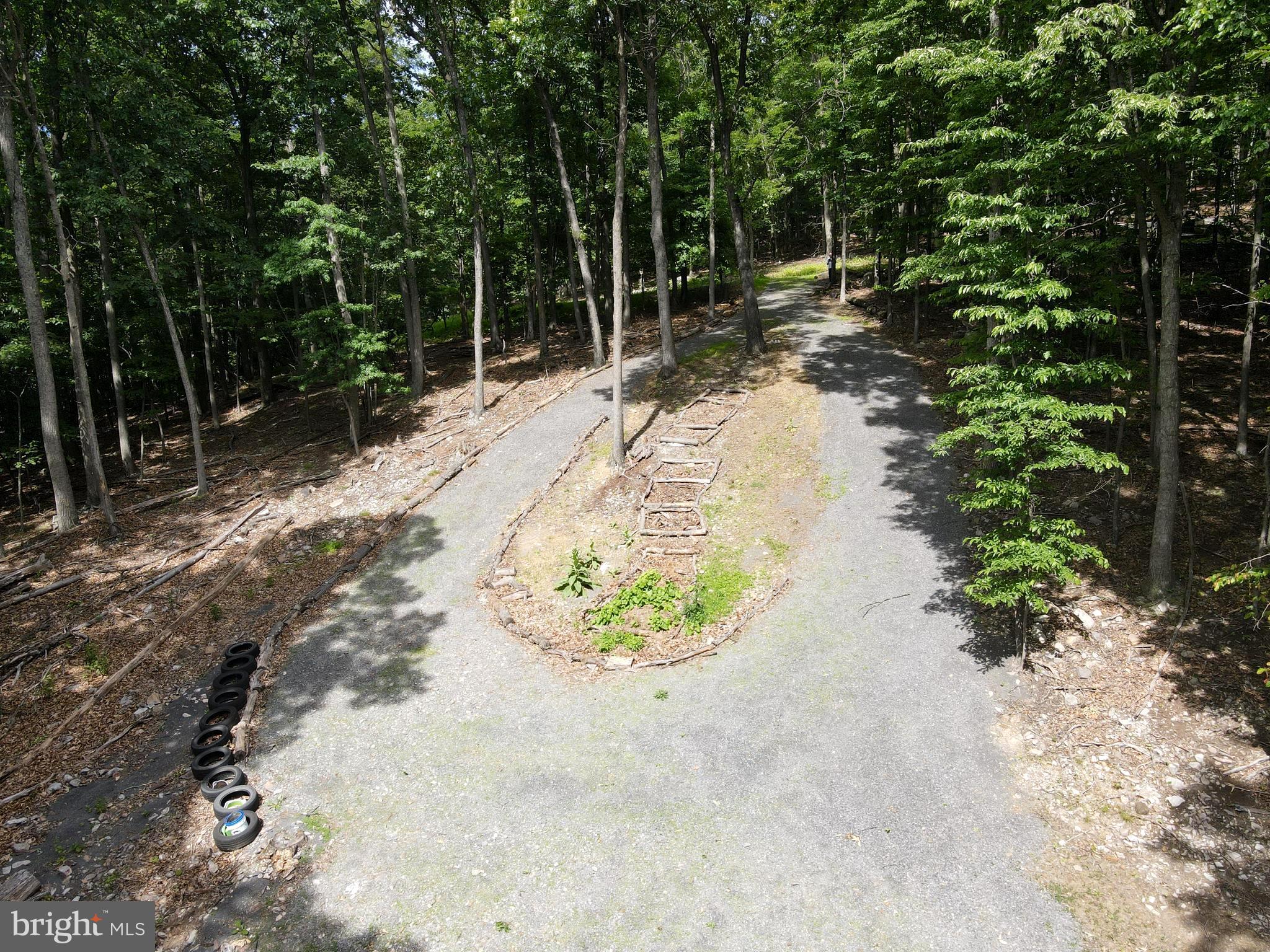 COVE CREEK - Residential