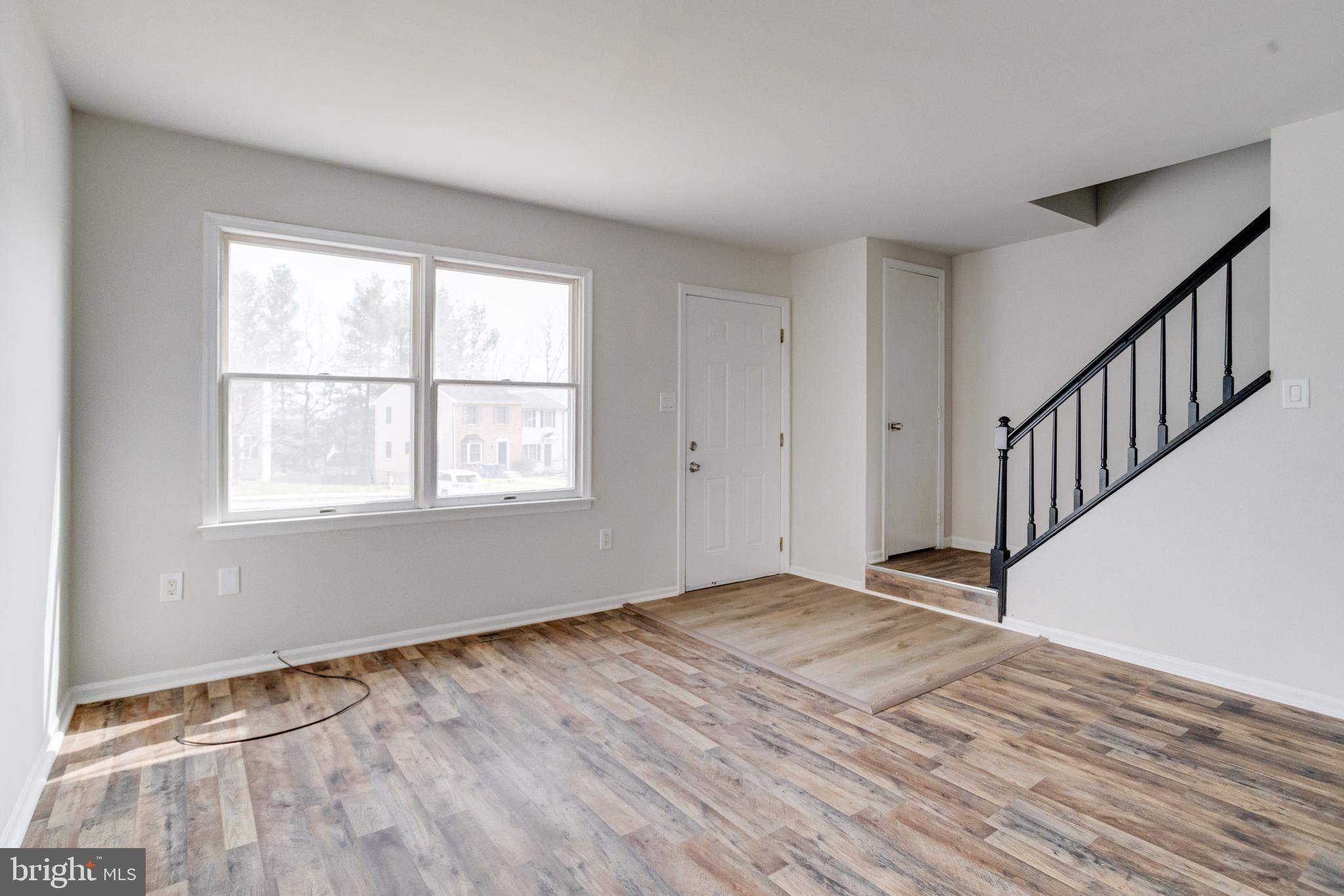 VILLAGE KNOLL - Residential