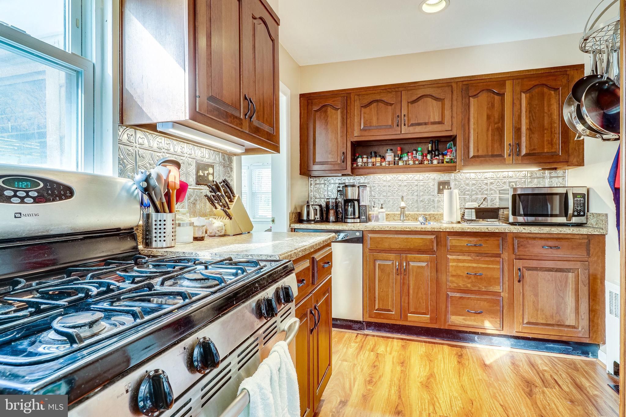 PIMMIT HILLS - Residential