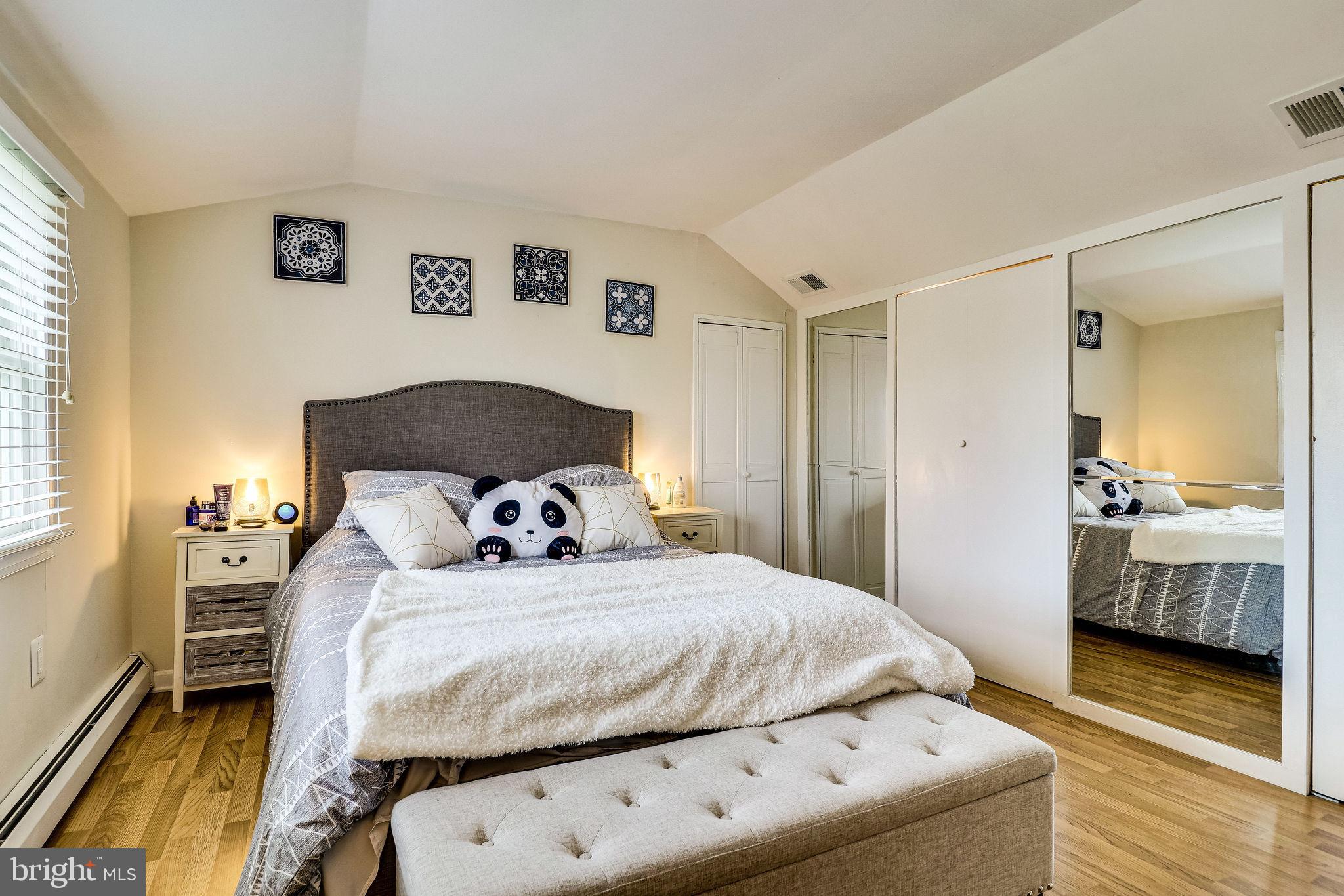 PIMMIT HILLS - Residential