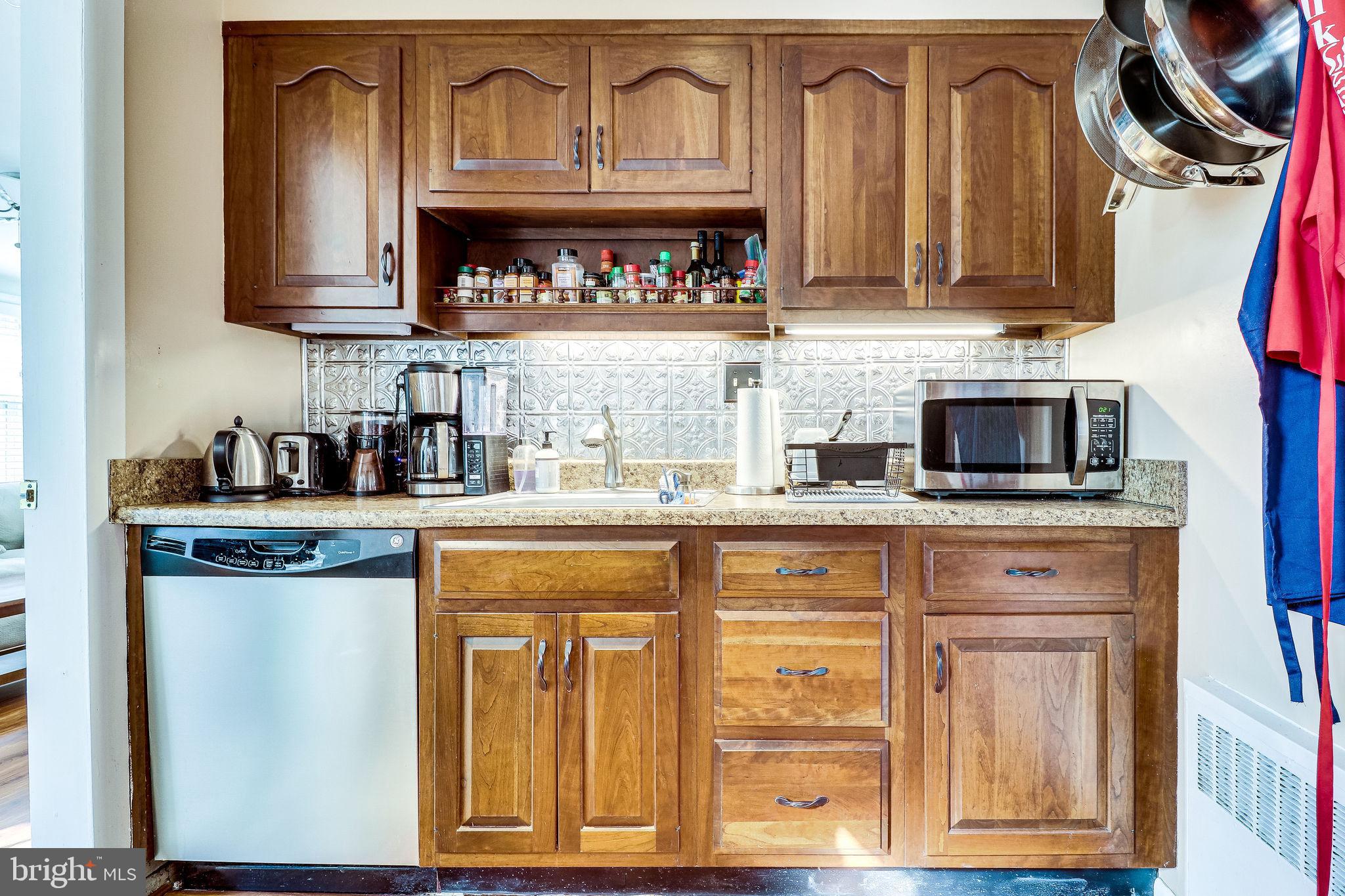 PIMMIT HILLS - Residential