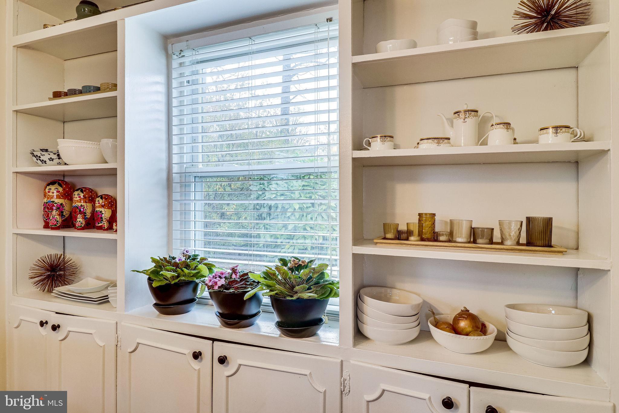 PIMMIT HILLS - Residential