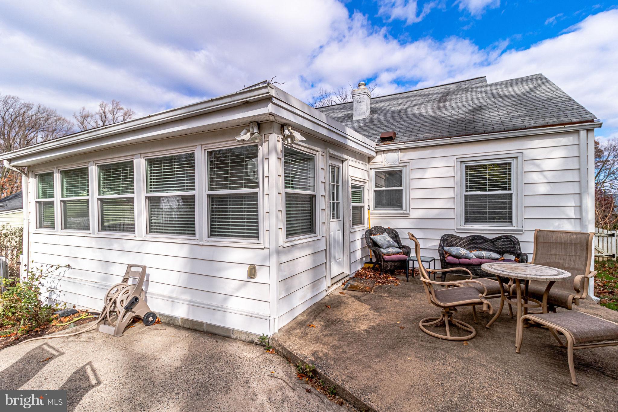 PIMMIT HILLS - Residential