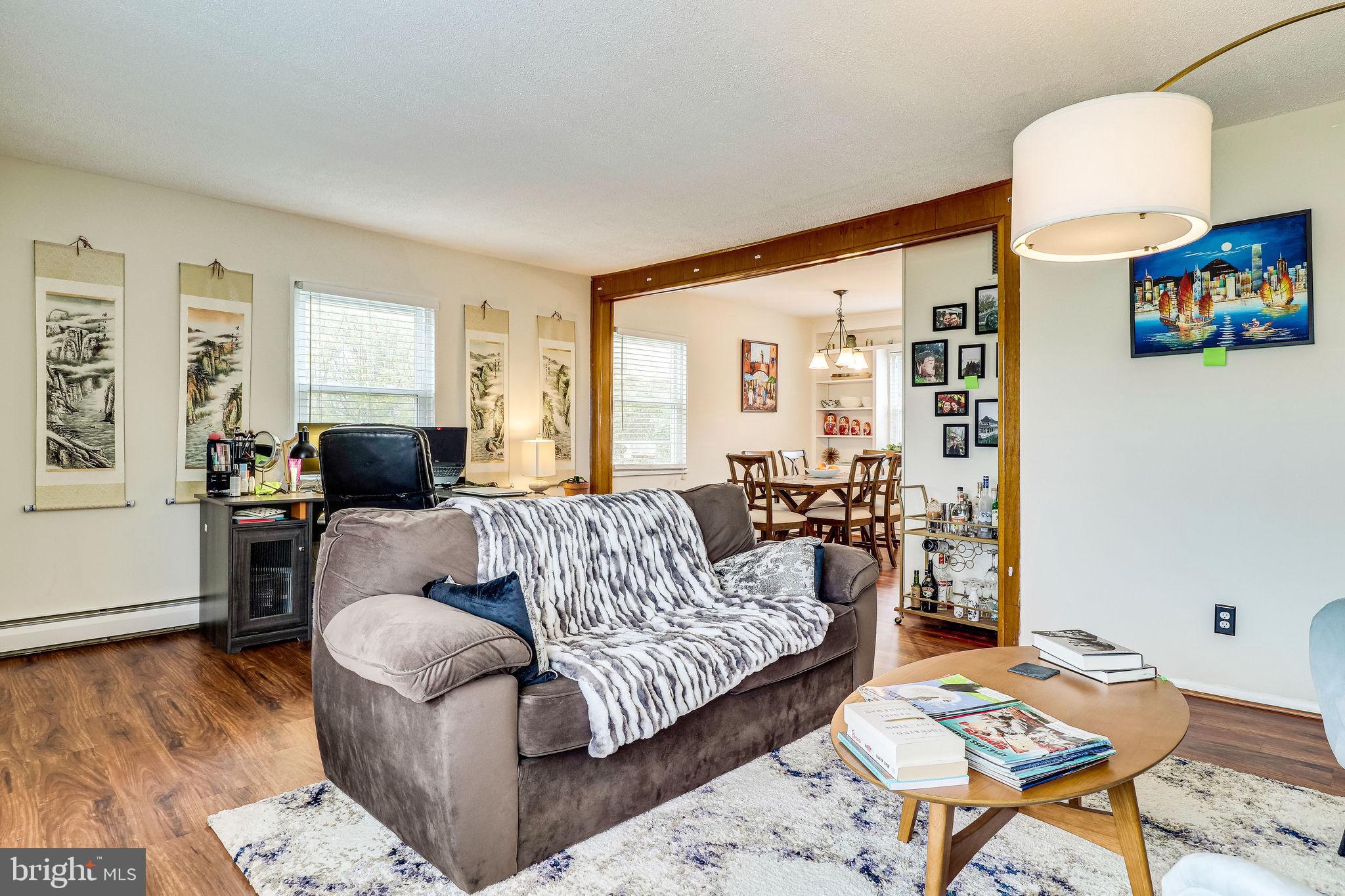 PIMMIT HILLS - Residential