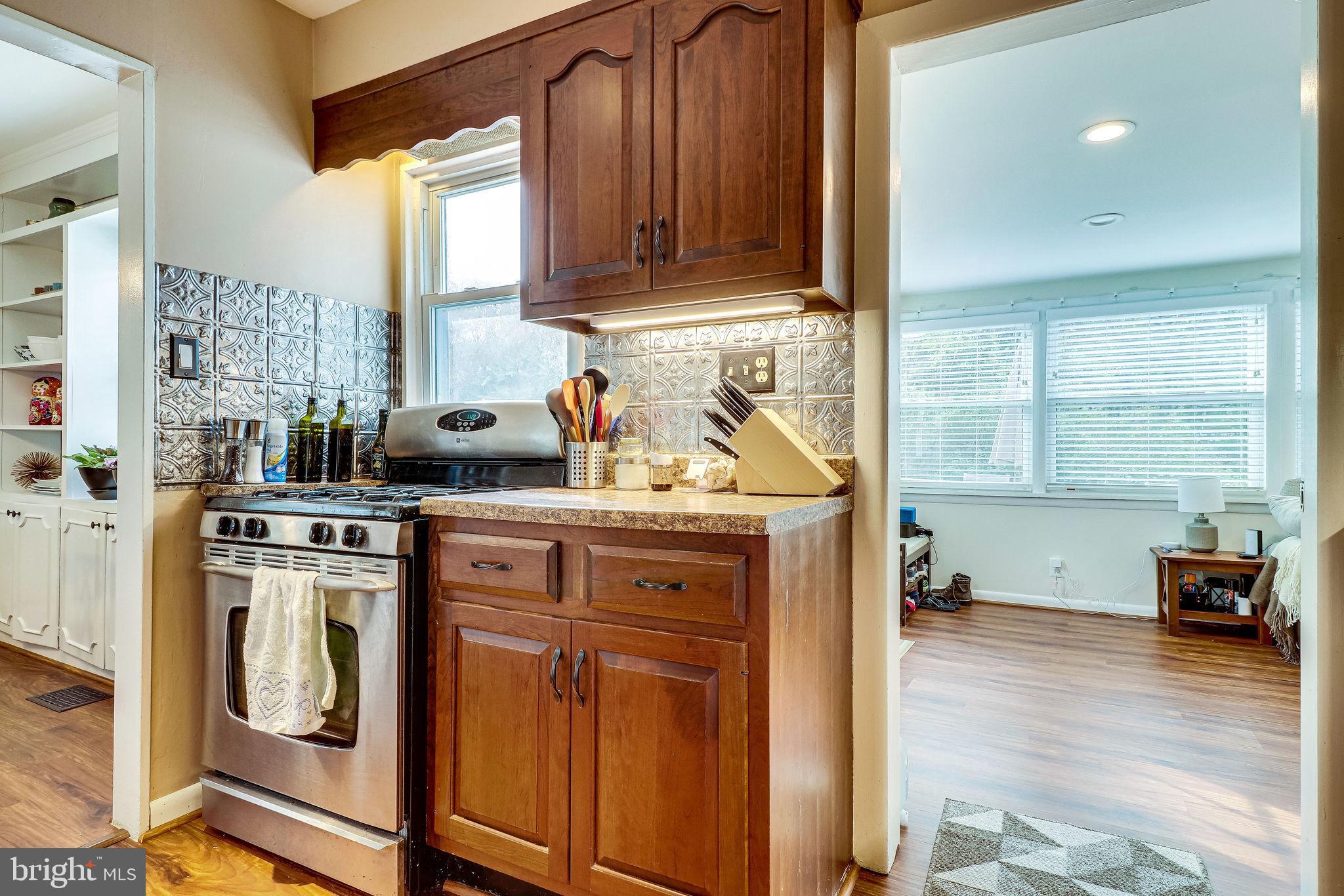 PIMMIT HILLS - Residential